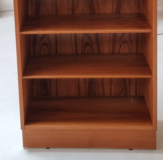 Image 1 of Librería de mediados de siglo