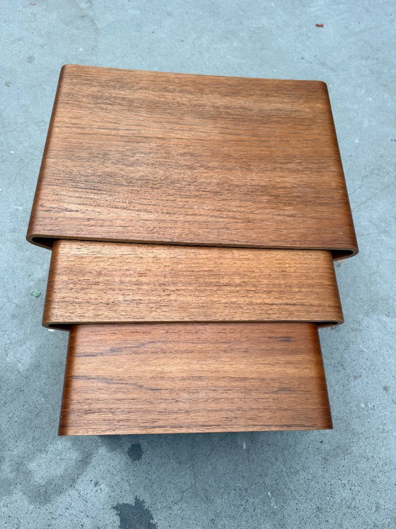 Vintage nesting tables by Grete Jalk – Bijzettafels, Wood (photo 9 of 10)