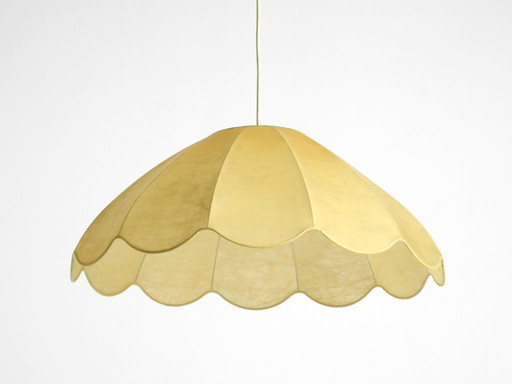 Bellissima lampada a sospensione Cocoon moderna di metà secolo