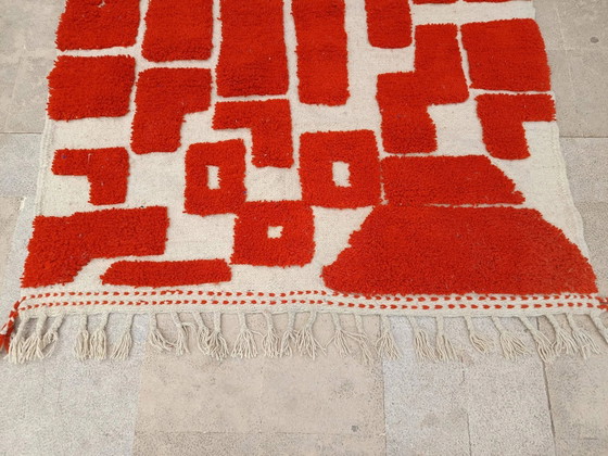 Tappeto marocchino in lana fatto a mano, grande dimensione 250x150 cm, artigianale. – Tappeti, Wool (photo 7 of 10)
