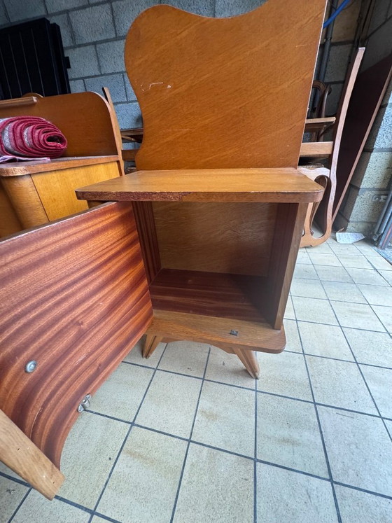 Image 1 of Table de chevet vintage