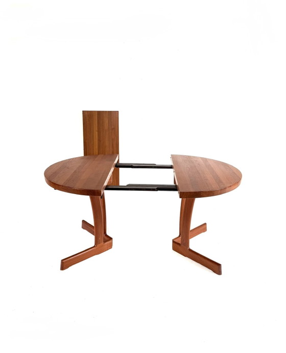 Image 1 of Vintage extendable Danish teak dining table '60