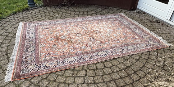 Image 1 of Persian rug (carpet)