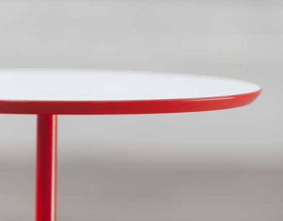 Image 1 of Tavolino Arper Dizzie