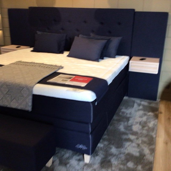 Image 1 of Jensen Epic box spring 210 x 210