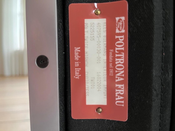 Image 1 of 2 fauteuils Poltrona Frau