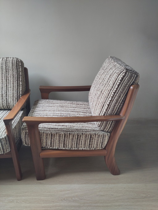 Set van 2 vintage fauteuils – massief teak & originele bekleding (jaren ’70)