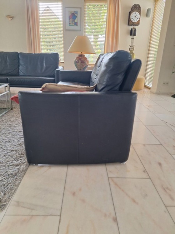 2 Leather Sofas, In New Condition – Seating area (photo 5 of 5)