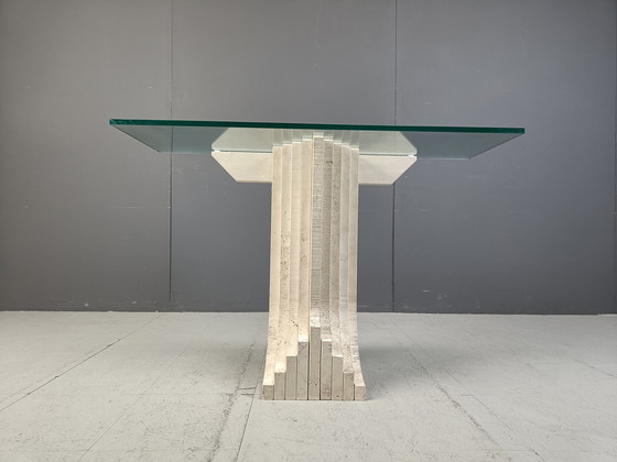 Image 1 of Vintage travertijnen consoletafel op de wijze van Carlo Scarpa, 1970S