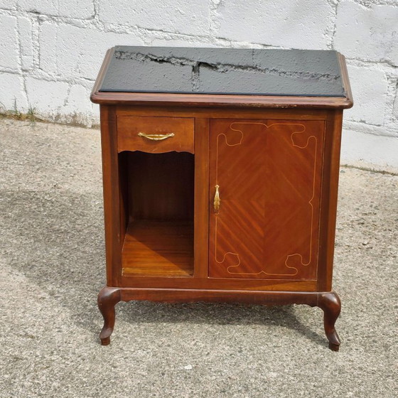 Antieke Franse art-deco console met marqueterie, houten kast met glazen blad, jaren 30 – Ladekasten, Glass (photo 3 of 21)