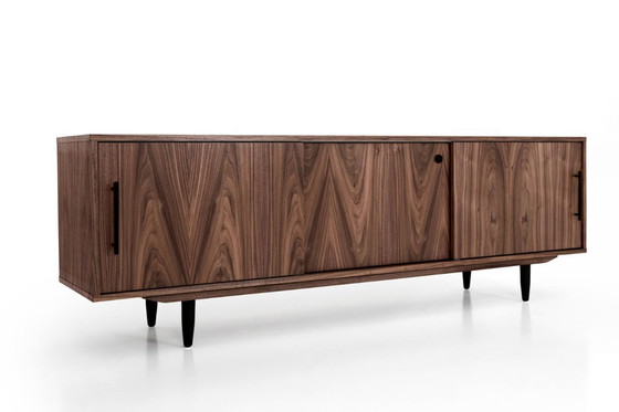 Image 1 of Notenhouten dressoir met schuifdeur O-S04