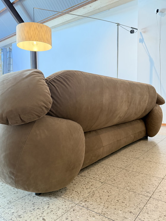 Image 1 of Leolux Pulla 3,5-Sitzer-Sofa NEU