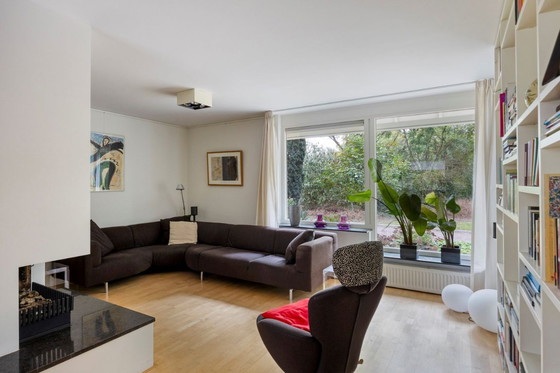 Image 1 of Design corner sofa Cassina