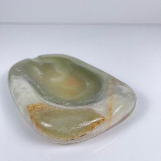 Image 1 of Vintage asbak/sieradenschaaltje uit de jaren 70 van groene onyx – natuursteen