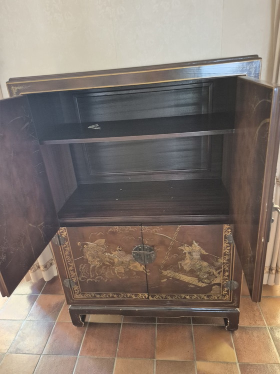 Image 1 of Chinese Kast