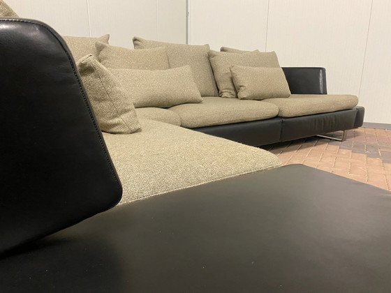Natuzzi Opus: High-End Modular Leather Corner Sofa (305 cm) with Goose Feather Fabric Cushions | Black & (photo 11 of 14)