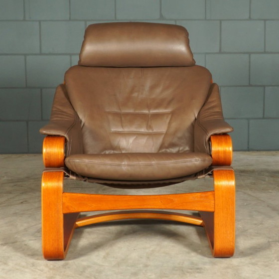 Image 1 of Deense “Apollo” fauteuil met hocker – Svend Skipper – jaren 70