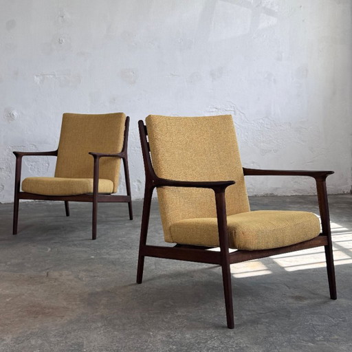 Danish Style Fully Refurbished Mid-Century armchair, 1960