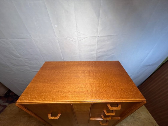 Image 1 of Vintage mid-century retro-kast / kledingkast van eikenhout van E. Gomme (later G-ontwerp) – Brits design uit de jaren 50