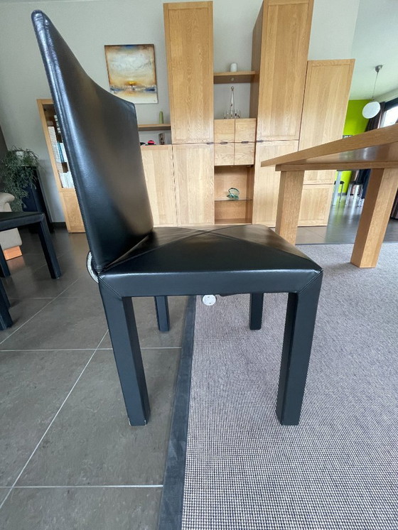 Image 1 of 6 B&B Italia leather dining chairs – vintage Italian design