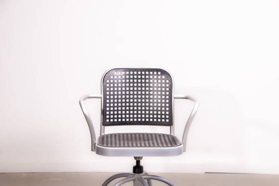Image 1 of Silberner Bürostuhl von Vico Magistertti für De Padova