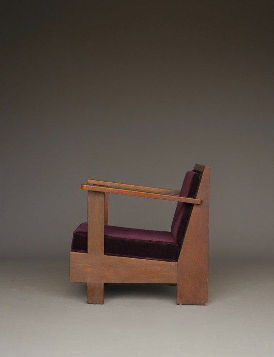 Image 1 of Art Deco fauteuil van de Haagse School, kleine eikenhouten fauteuil, jaren 1920.