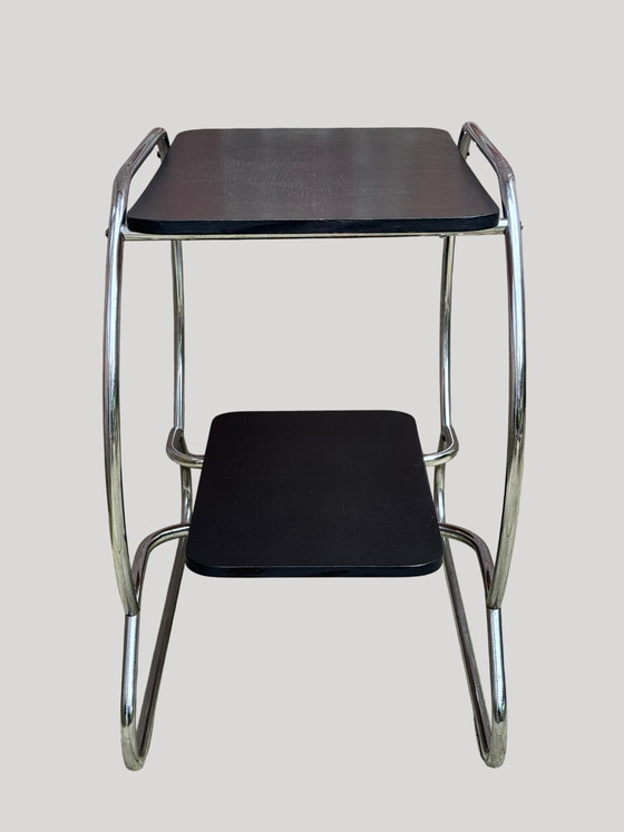 Image 1 of Beistelltisch im Art-déco-Bauhaus-Stil | Gestell aus verchromten Rohren | 1930er–1940er Jahre
