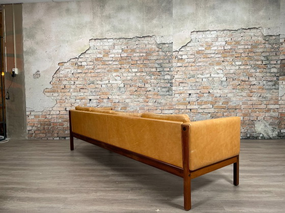 AP Stolen AP63/4 – Cuir marron clair | Hans J. Wegner – Canapés, Leather, Wood (photo 4 of 18)