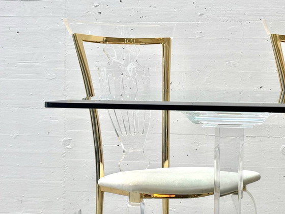 Image 1 of Set: 6 Stühle aus Acrylglas mit Messingdetails von Vereinigte Werkstätten, 1980er Jahre