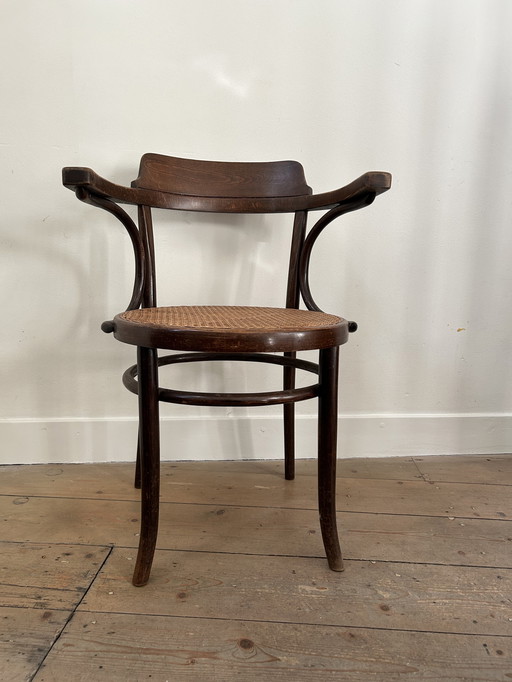 5 Original Vintage Thonet Chairs No. 1047