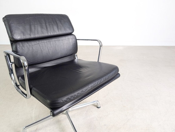 Image 1 of 3x Original Vitra EA 208 soft pad schwarz Leder Stuhl Charles Eames