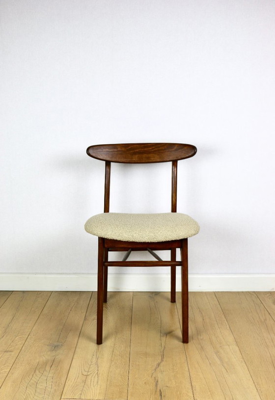 Image 1 of Hałas vintage chairs beige boucle - set of 3