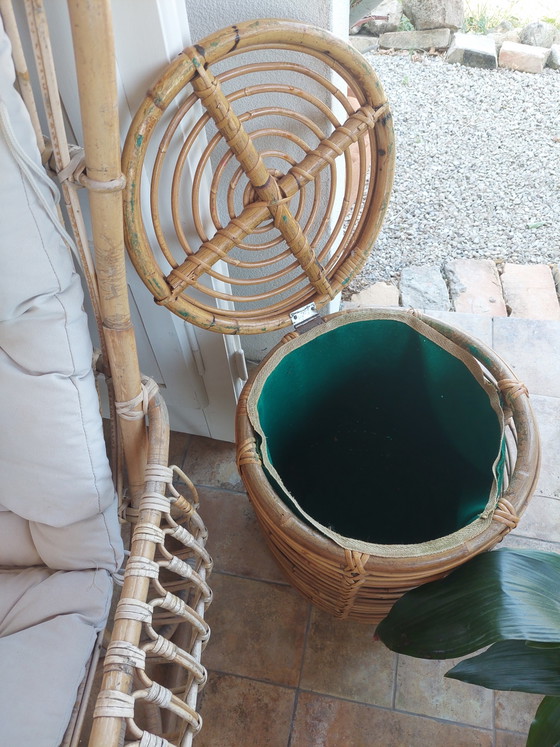 Image 1 of Sgabello contenitore in bambù Tito Agoli