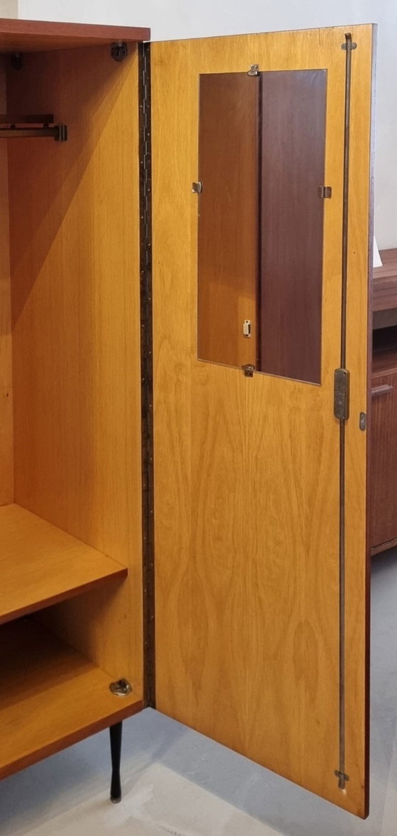 Mid Century Kleiderschrank – Kleiderschränke, Holz (photo 13 of 24)