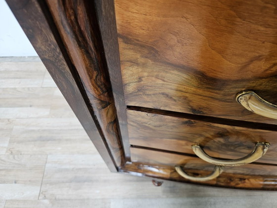 Image 1 of Toscaanse art deco commode uit de jaren 1940 van wortelnotenhout.