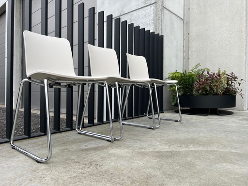 7 X Vitra Hall Sledge Chairs