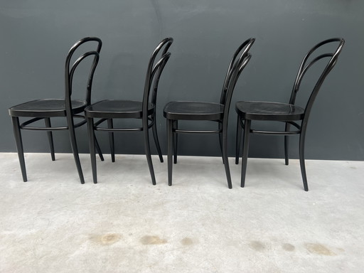 4x Thonet 218 stoelen, zwart