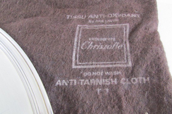 Image 1 of Un plato base plateado de la marca francesa Christofle.