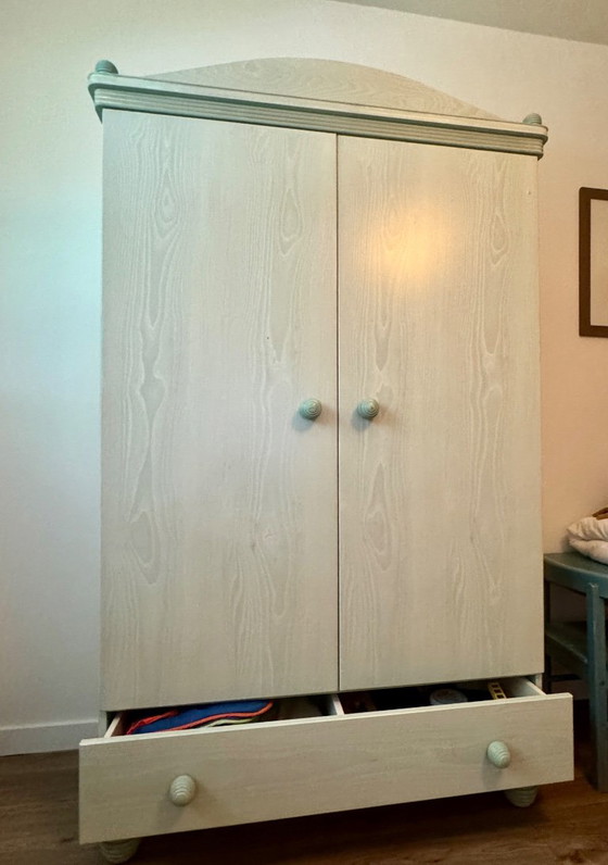 Dormitorio infantil con chapa de roble – Camas individuales, Wood (photo 3 of 9)