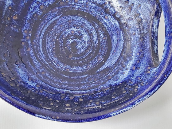 Image 1 of Vintage blauw-zwarte keramische fruitschaal uit de jaren 60, gesigneerd Vallauris.