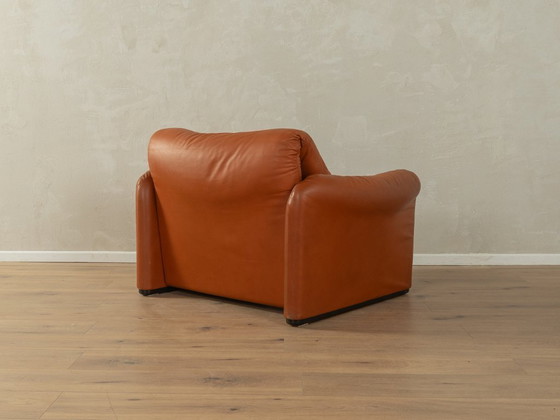 Image 1 of "675 MARALUNGA" armchair, Vico Magistretti, Cassina