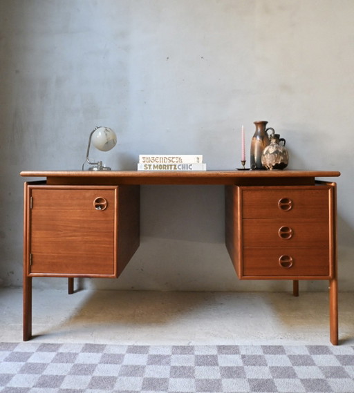Deens Design Vintage Bureau Door Arne Vodder Voor GV Møbler – Wood