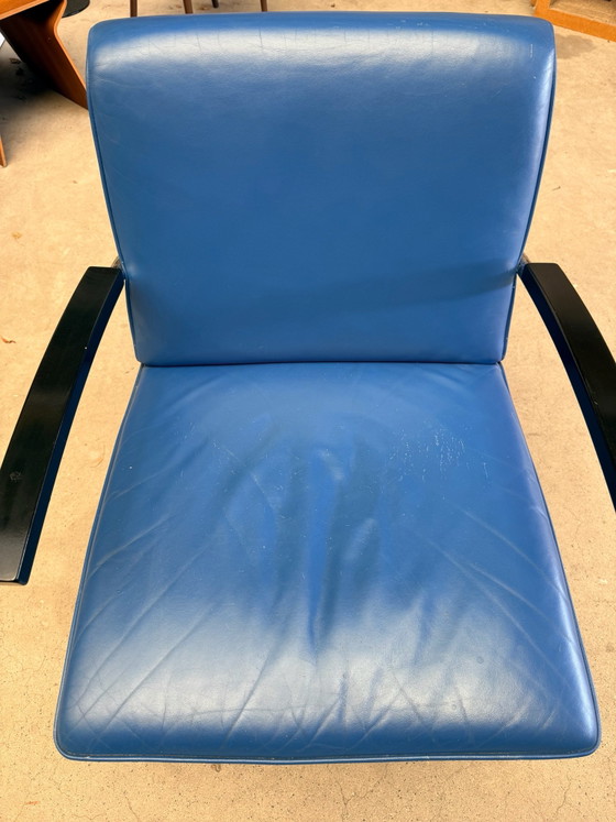 Poltrona Thonet S 411 (disponibilità: 2), Poltrone, Pelle, Metallo, Nero (foto 5 di 15)