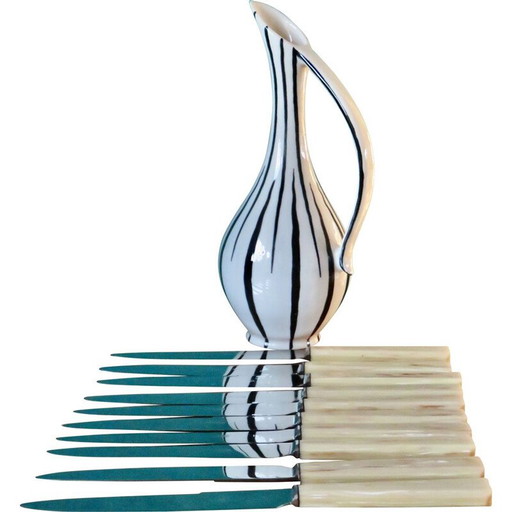 Ensemble de 10 couteaux vintage en résine avec vase en céramique, France 1950