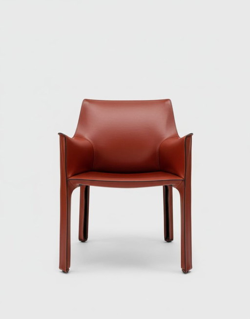 Coppia di poltrone Cassina Cab 413 di Mario Bellini - Pelle Cognac - Icona del design