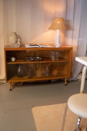 Vitrine vintage avec portes en verre 1960