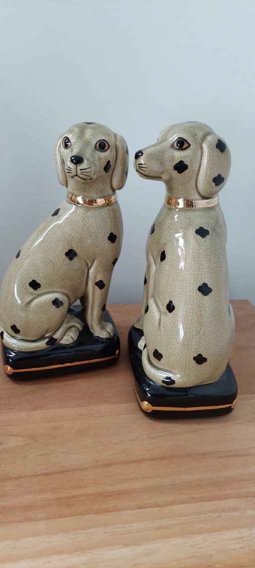 2 porcelain Staffordshire dogs Beswick England