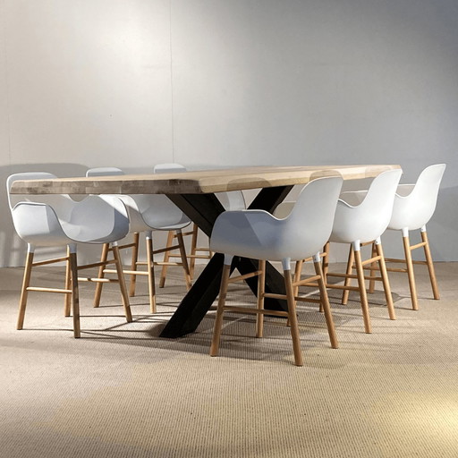 Form Kuipwit LAST 4 PIECES, PRICE PER PIECE dining chair