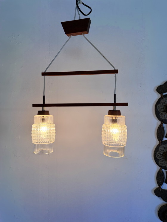 Image 1 of Lampada a sospensione vintage danese in teak anni '60