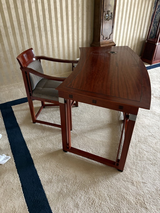 Schuitema bureau met stoel